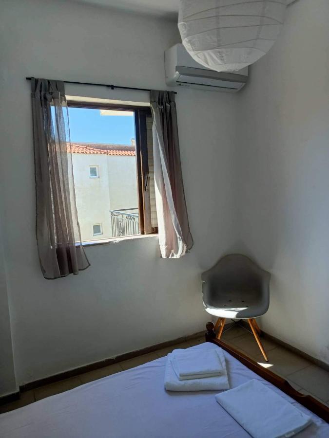 Akrata V Apartment ภายนอก รูปภาพ
