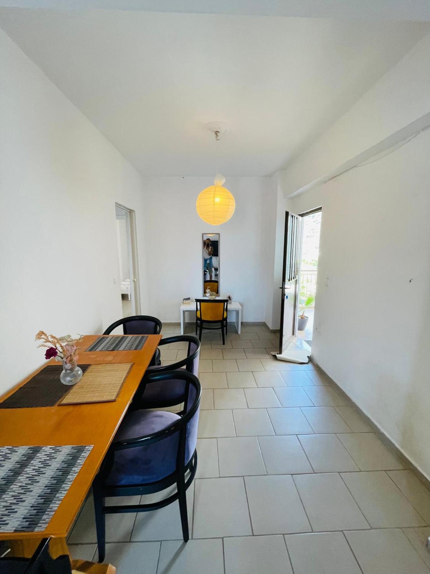 Akrata V Apartment ภายนอก รูปภาพ