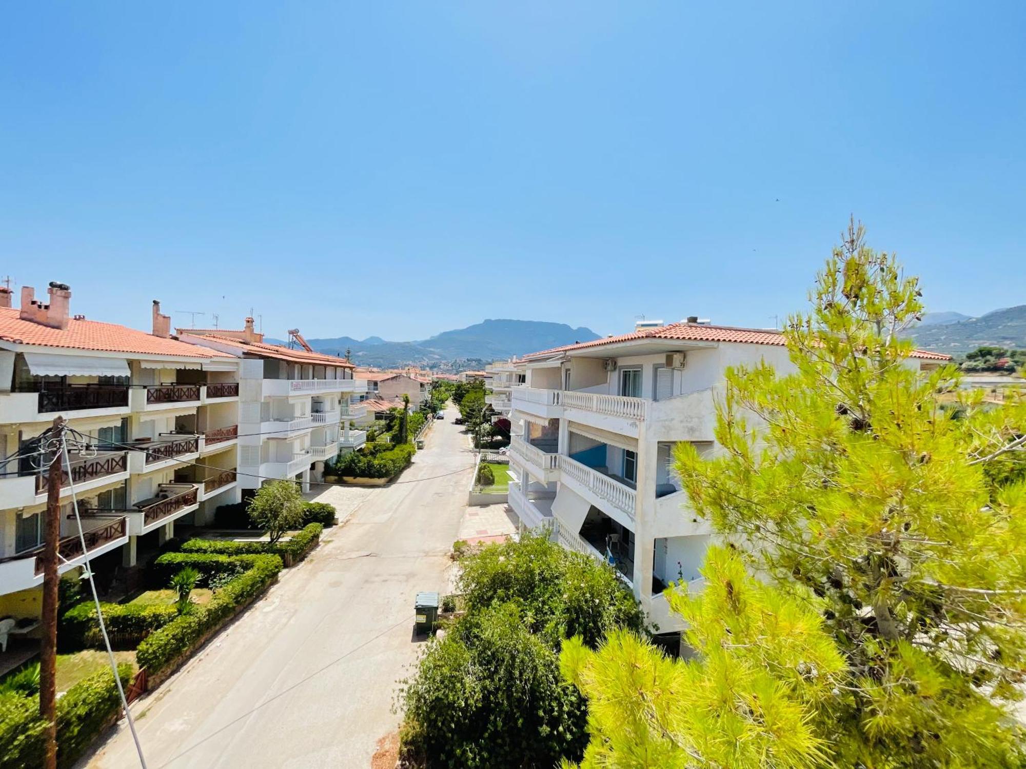Akrata V Apartment ภายนอก รูปภาพ
